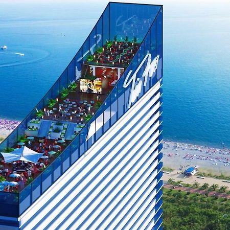 Deluxe Hotel Room In The Heart Of Batumi Orbi City A Block Buitenkant foto